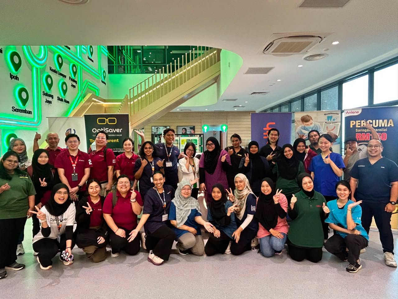Qualiteeth team at a corporate dental screening