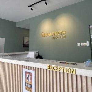 Reception counter at Qualiteeth Dental Clinic Anggun City, Rawang