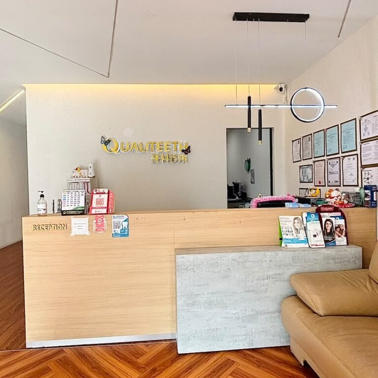 Reception counter at Qualiteeth Bandar Sri Damansara