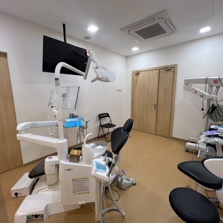 Dental treatment room at Qualiteeth Kepong, Taman Sri Bintang (4)