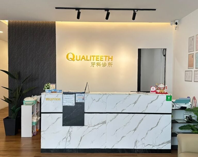 Reception counter at Qualiteeth Olive Hill, Seri Kembangan