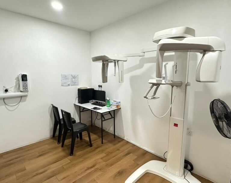 Dental X-ray room at Qualiteeth Olive Hill