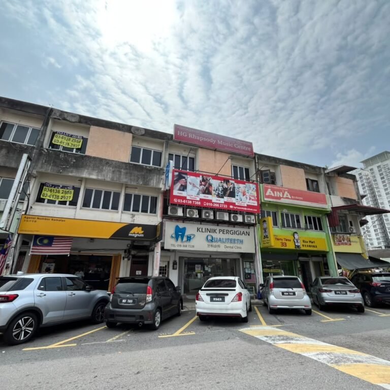 Street view of Qualiteeth Dental Clinic Selayang Jaya