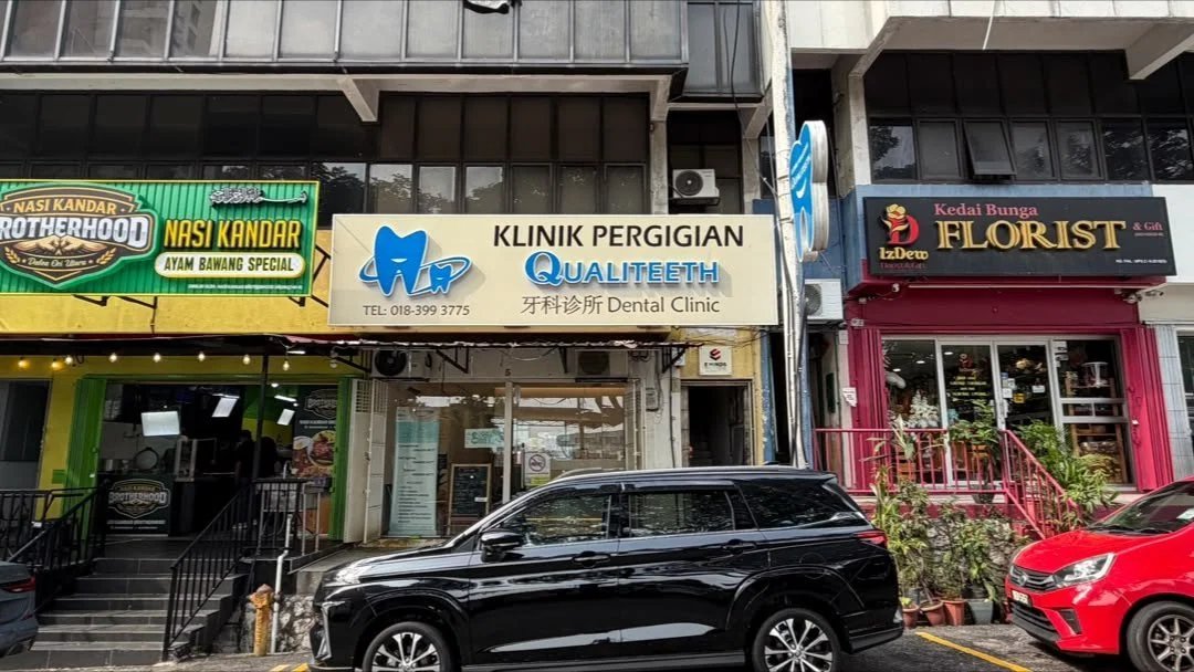 Dental clinic Gombak: Qualiteeth Sri Gombak shopfront